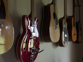 40 ways to write better songs