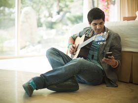 40 ways to write better songs