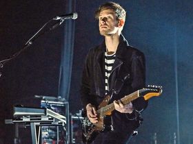 The 1975 talk Mustangs and massive songs