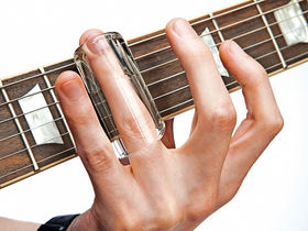 Christmas/holiday 2013 gift ideas for guitarists