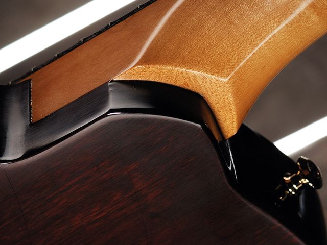 Knaggs Chesapeake Choptank 3 Despite the Strat-meets-Tele vibe, the Chesapeake has a glued-in neck