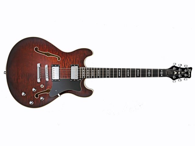 Framus Mayfield Custom Flamed Maple Looks are great, except we're a little unsure about the headstock.