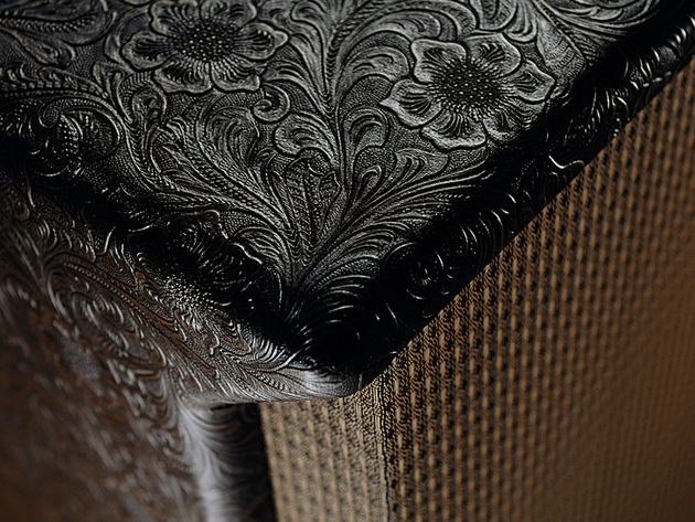 Carr Artemus 30 The finishing of the cabinet vinyl is truly exceptional.