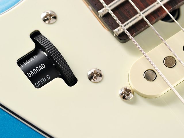 Line 6 James Tyler Variax JTV-69US The Altered Tuning knob is a new and welcome addition.