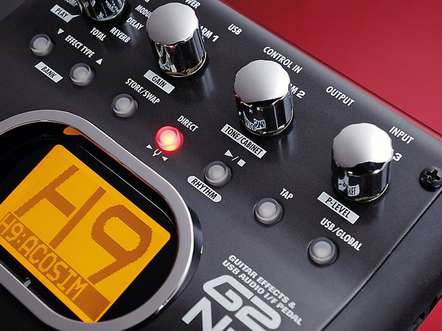 Zoom G2Nu & G2.1Nu The G2 can be used with an amp, or as a complete source of sounds.