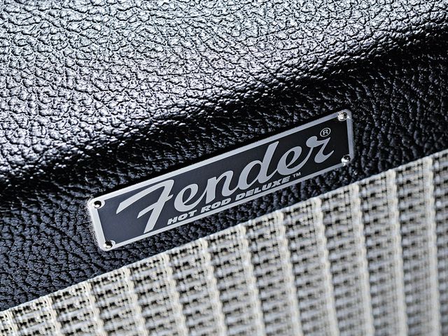 Fender Hot Rod Deluxe III Combo There's even a new and updated name plate for the version III of the Hot Rod Deluxe.
