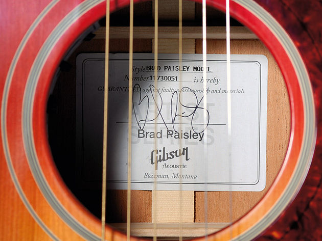 Gibson Brad Paisley J-45 Just 300 examples of the Brad Paisley J-45 will be produced.