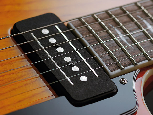 Vox VS-SSC55 Kitted out with Vox's tri-mode CoAxe pickups.