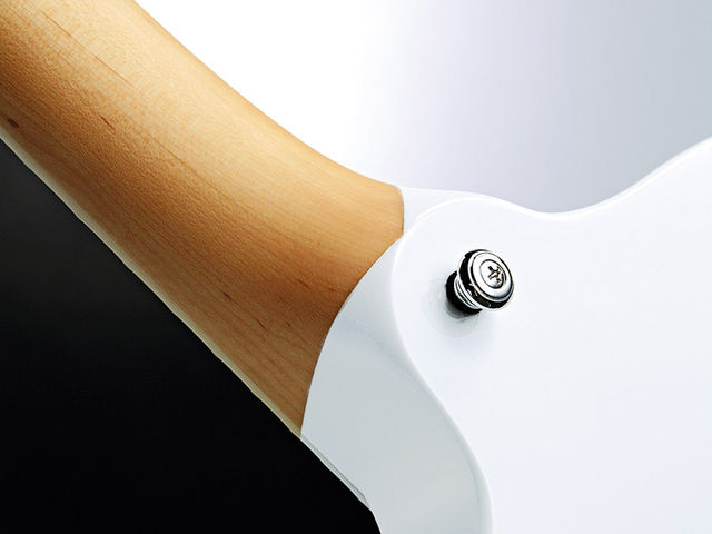 ESP LTD Phoenix-1000 A three-piece strip of maple makes up the neck, headstock and body core.