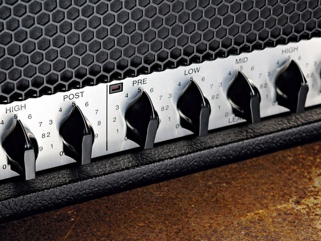 Peavey 6534+ Both channels have their own separate three-band EQ.