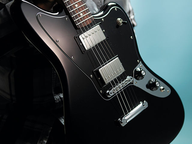 Blacktop Jaguar HH There Jaguar has seen some extreme changes, and benefits from them greatly.