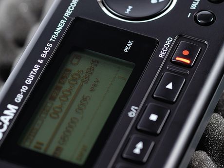 Tascam GB-10