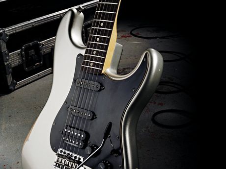 Road Worn Player Series HSS Strat