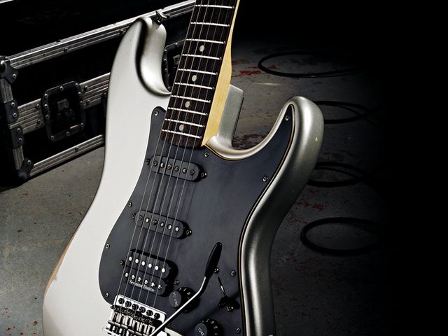 Road Worn Player Series HSS Strat The twin Texas Specials pickups are a great addition to this Strat.
