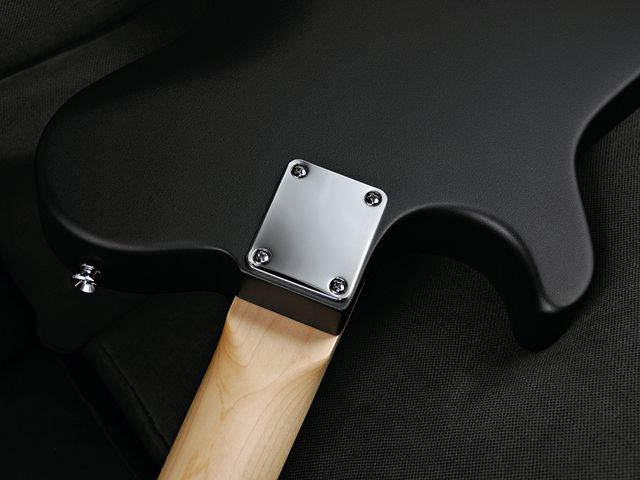 Manson MA-2 The bolt-on maple neck has Manson's usual soft 'V' profile.