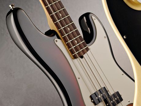 Fender American Special Precision bass