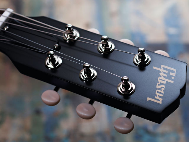 The headstock bears the classic Gibson logo.