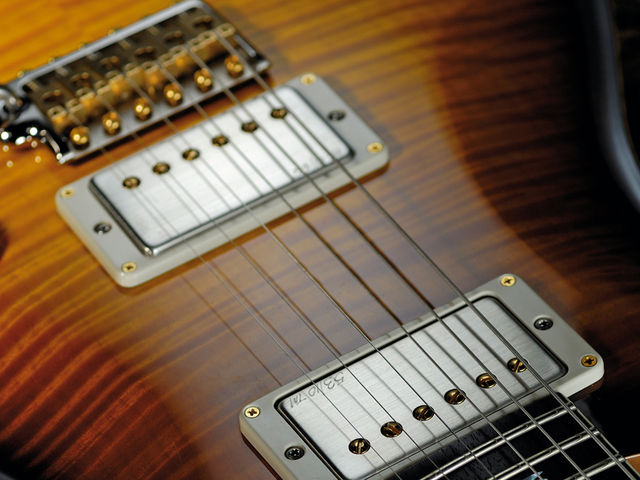 PRS ME Quatro The 53/10 humbuckers are full of rock heritage.