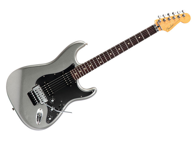 Fender Blacktop Strat HH Floyd Rose The Blacktop doesn't surprise - but that's no bad thing.