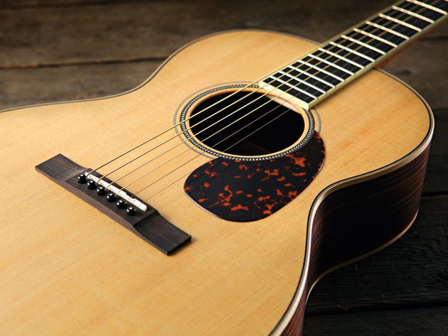 Larrivée 000-3R Ltd (£1299)