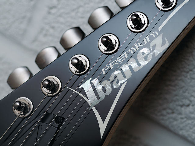 Ibanez RG870Z The new Premium range is designed to provide superior build quality at a more affordable price.