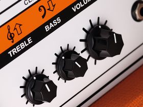 50 steps to better electric guitar tone