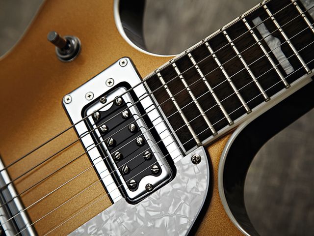 Gretsch Electromatic Double Jet …but there's no messing with its impressive Blacktop Filter'Tron humbuckers.