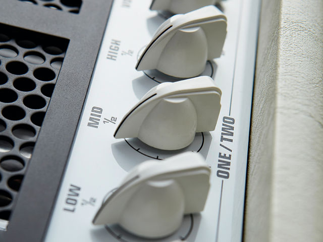 EVH 5150-III 50W Channel one and two have shared EQ and gain controls - it's not ideal.
