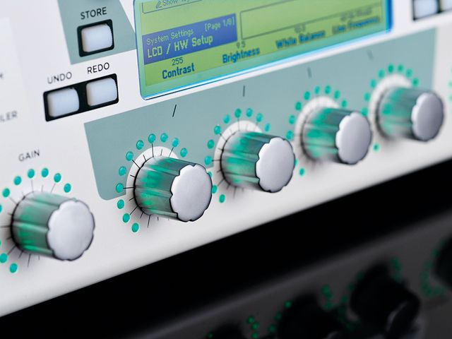 Kemper Profiling Amp Once your amp is profiled you can further adjust gain, tone and much more besides. Once you've exited the display set-up menu of course. Ahem…