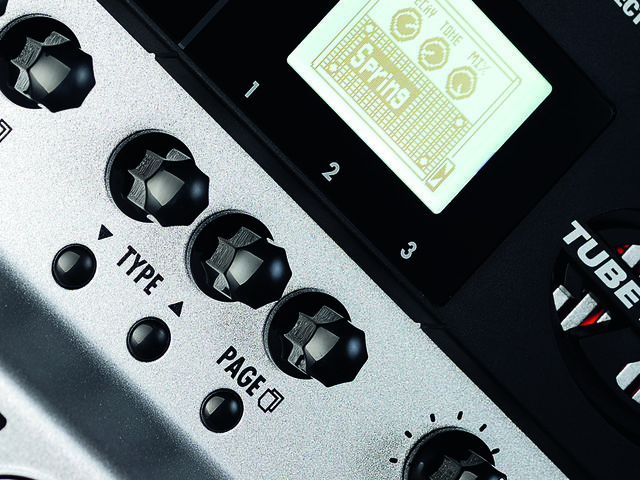 Three knobs above each patch switch can tweak the effect selected.