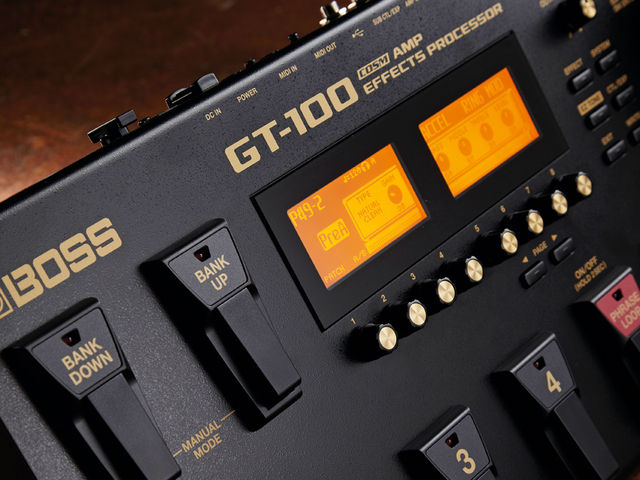 Boss GT-100 The GT-100's manual mode enables you to operate the unit like a conventional pedalboard.