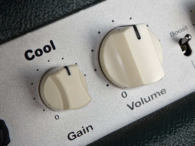 Koch Jupiter 1 x 12 Combo The Jupiter's Cool channel is a great fit for clean jazz, blues and country styles.