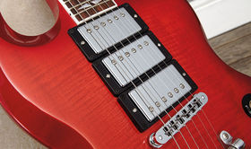 VIDEO: Gibson 2013 SG Deluxe electric guitar demo