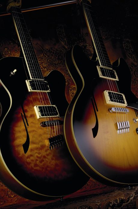 Two tasty semis: the AE500 (left) and SA500 (left).