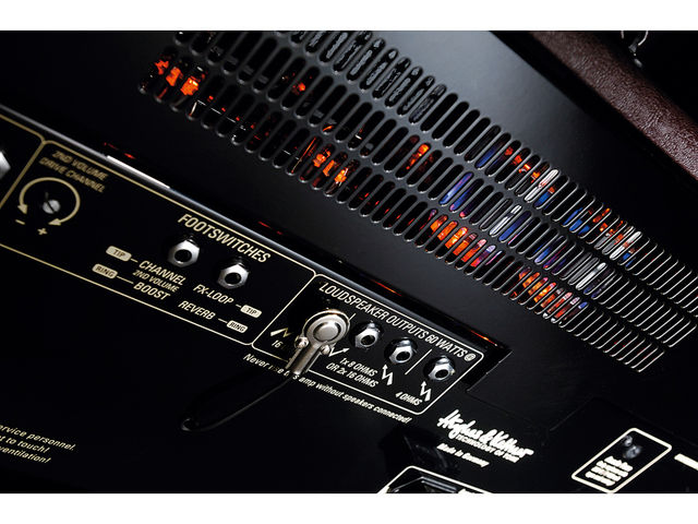 The Dual EL34 head has plenty of extension speaker output options. The Dual EL34 head has plenty of extension speaker output options.