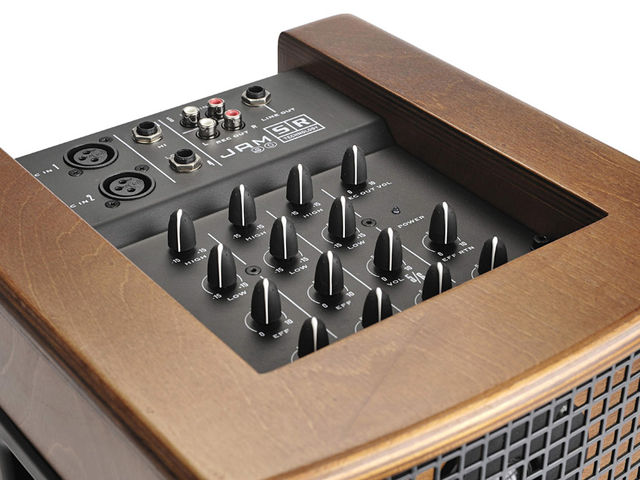 SR Technology JAM 90 The top-mounted control panel is superbly well-designed