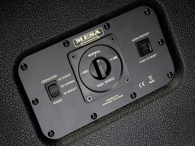 Mesa Engineering M6 Carbine bass combo The horn setting panel to the rear includes a horn protect isolator
