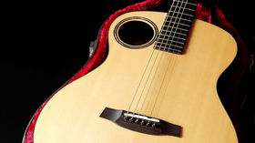 Walden unveils B-1 baritone acoustic guitar series