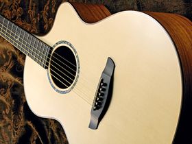 Best mid-range acoustic guitars