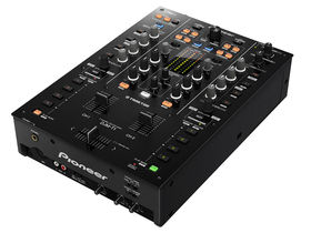 Musikmesse 2011: Pioneer introduces DJM-T1 mixer