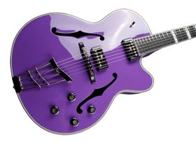 NAMM 2013: Hofner unveils Gold Label line