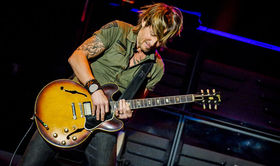 Keith Urban announces signature guitar brand