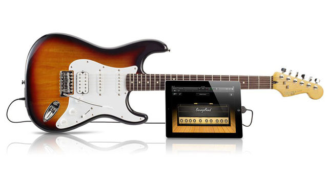 iPad/iPhone compatible Stratocaster released