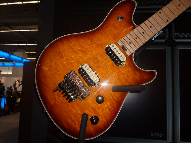 EVH Wolfgang Quilted Maple Top