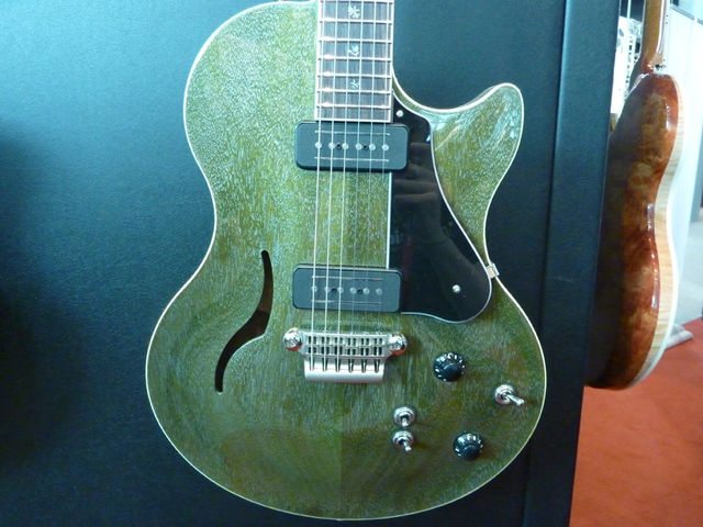 Vox Virage II Butterfly Series VG2SC Special Edition