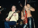 Slash, Paul McCartney and Billy Gibbons pay tribute to Les Paul
