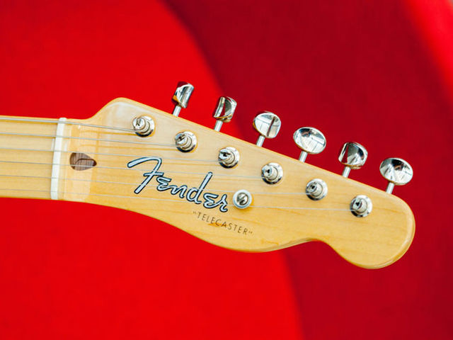 '52 Telecaster headstock