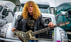 Dave Mustaine unveils signature Cleartone strings