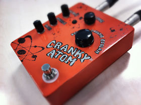 VIDEO: Flickinger Tone Boxes Cranky Atom overdrive pedal demo