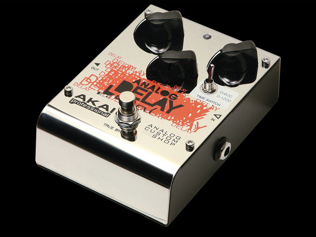 Akai Analog Custom Shop pedals Akai Analog Delay